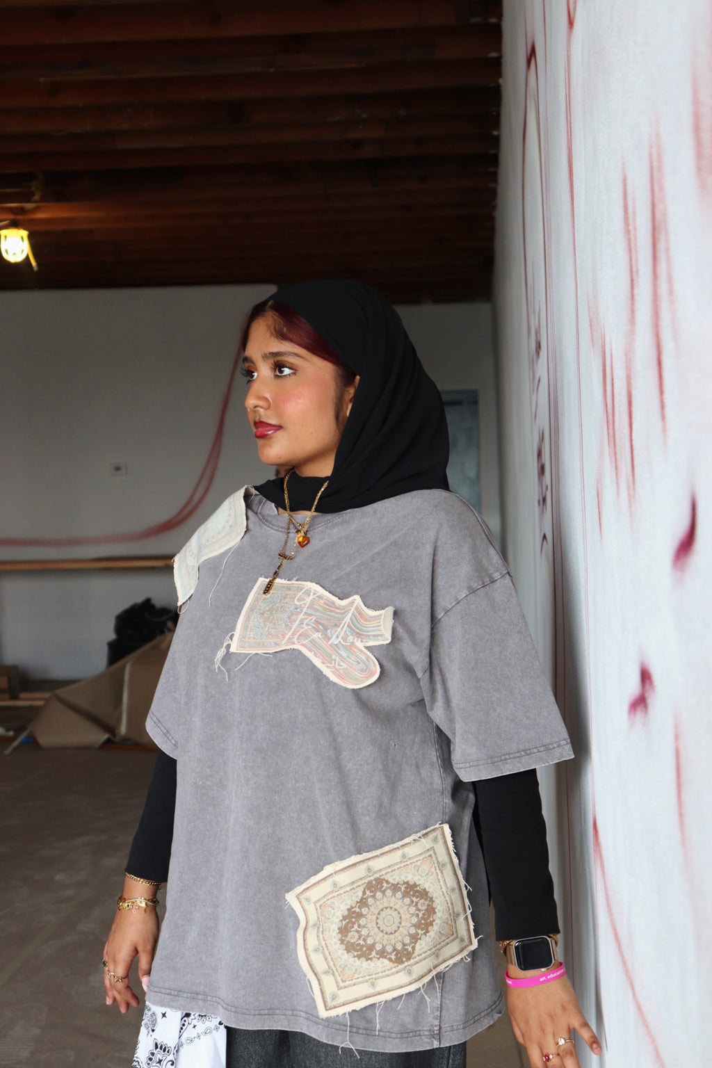 'Threaded Rug' – Oversized Gray Acid-Washed 100% Cotton Tee
