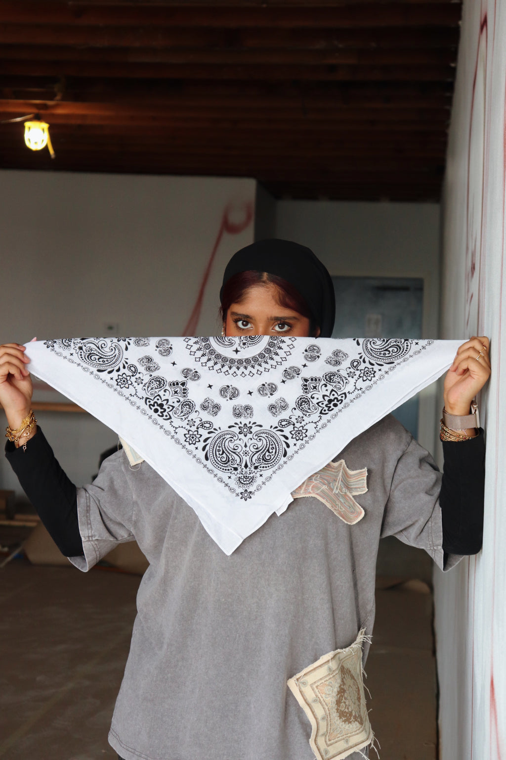 'Threaded Rug' – Oversized Gray Acid-Washed 100% Cotton Tee